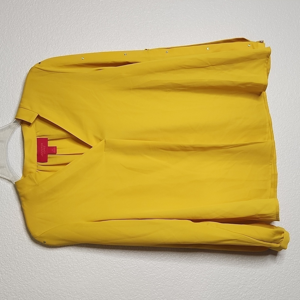 Jennifer Lopez popover shirt, size XS